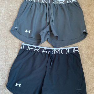 Under Armour Loose Fit Shorts Bundle